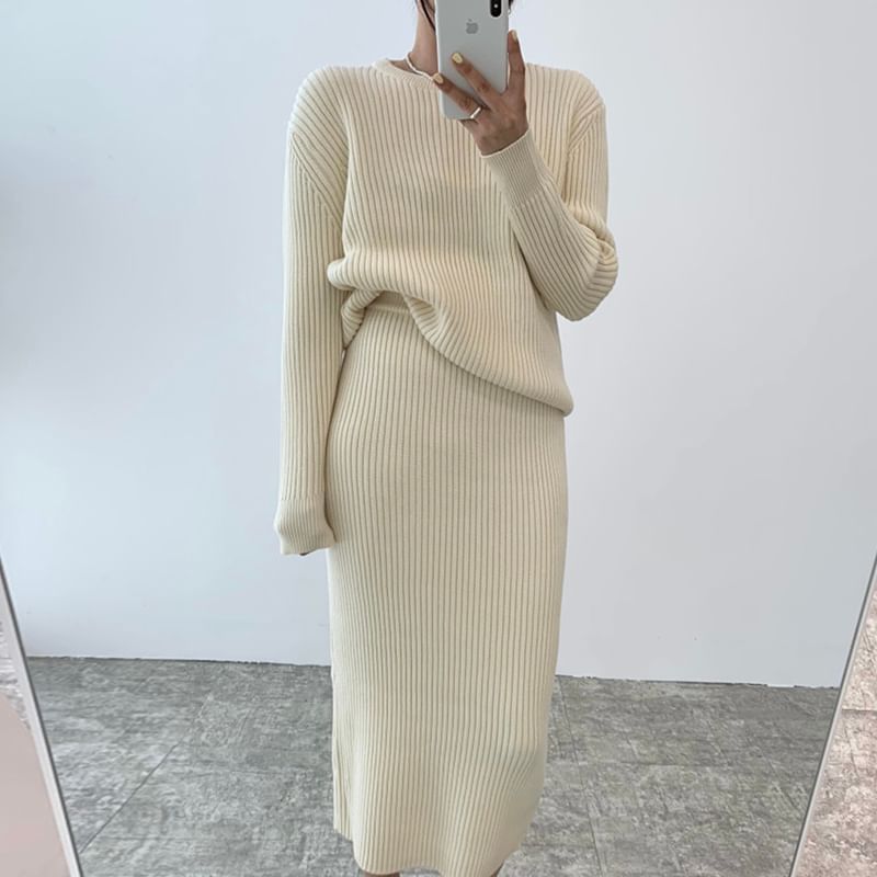 Crewneck Sweater and High-Waist Midi Skirt Matching Set