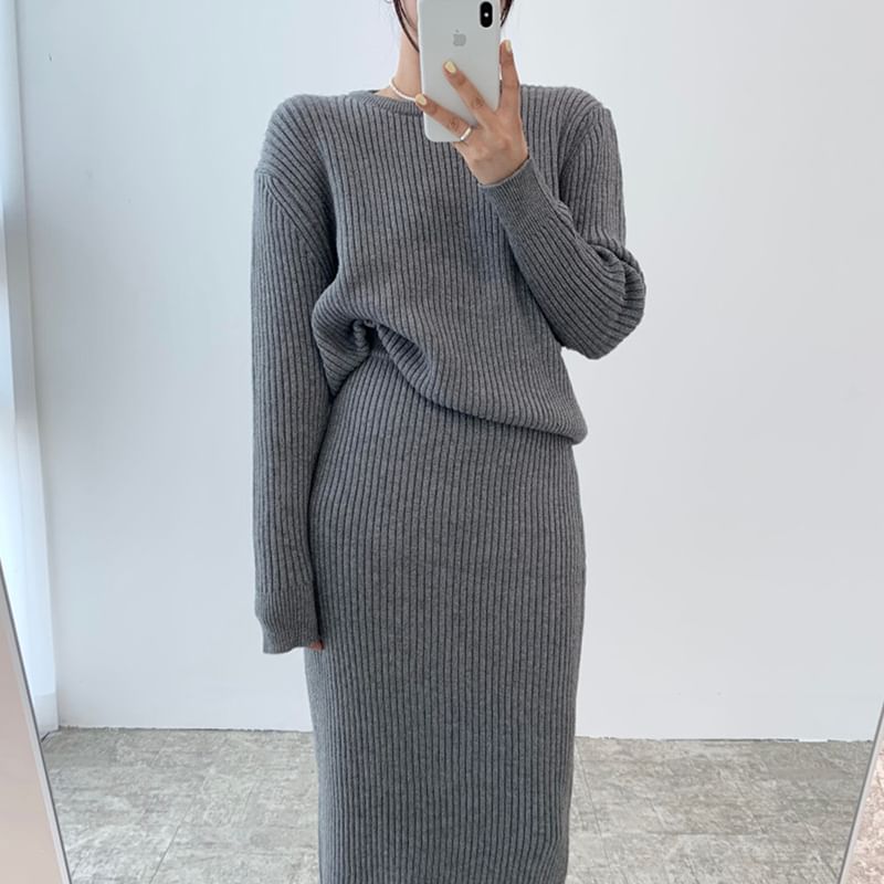 Crewneck Sweater and High-Waist Midi Skirt Matching Set