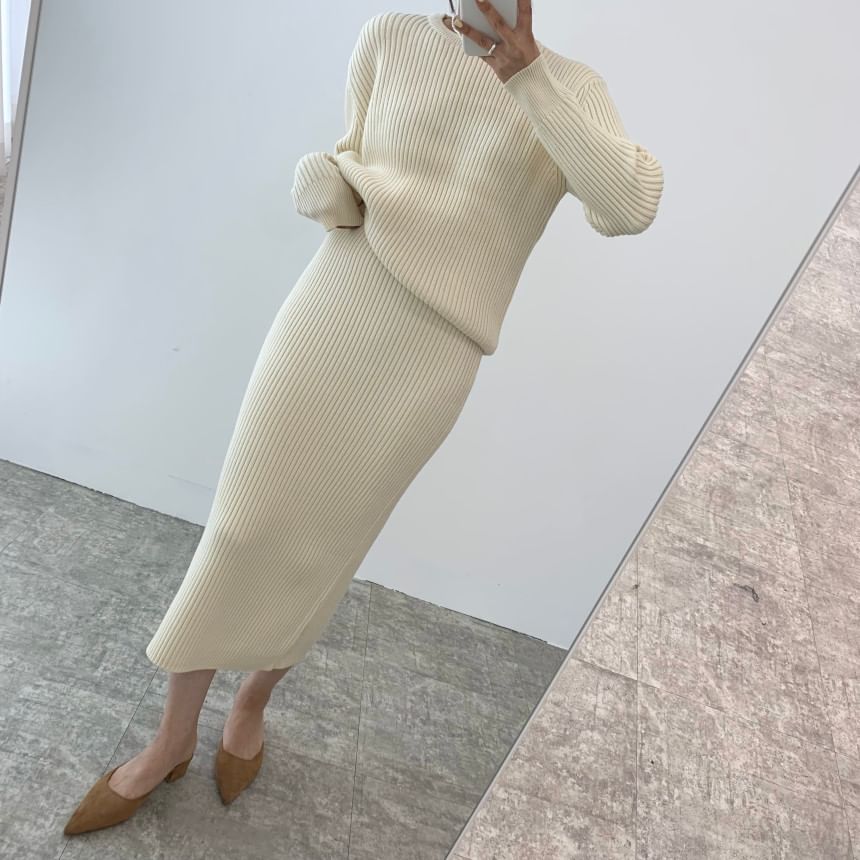 Crewneck Sweater and High-Waist Midi Skirt Matching Set