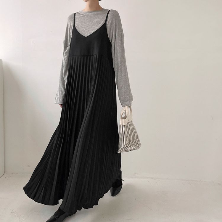 Accordion Pleated V-Neck A-Line Maxi Dress
