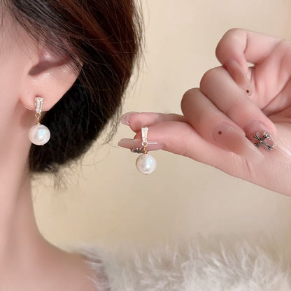 / Clip-On Earring Pearl Faux Drop