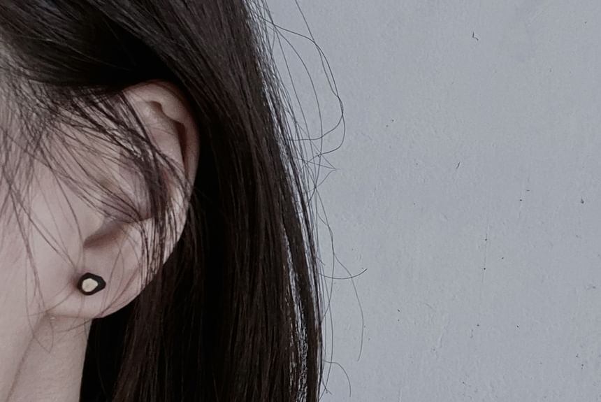 Geometric Stud Earring Ceramic