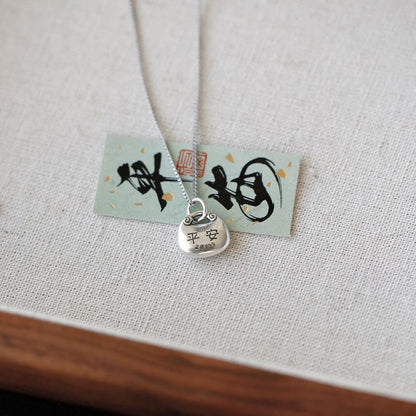 Silver Pendant Necklace Lock