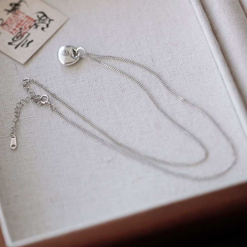 Silver Pendant Necklace Lock