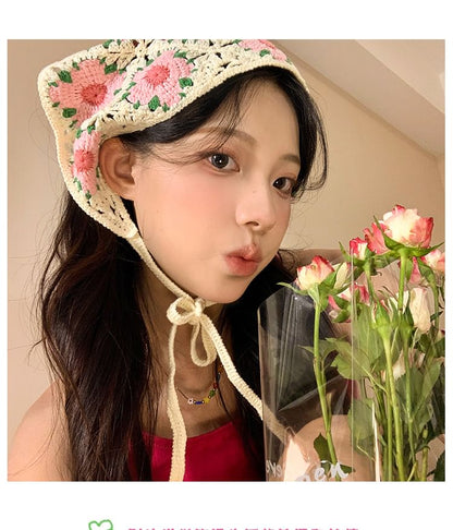 Floral Lace Crochet Scarf