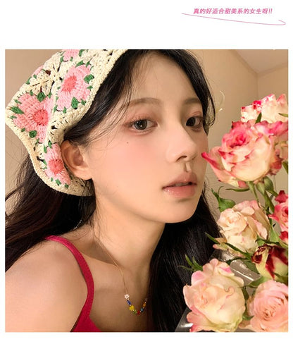 Floral Lace Crochet Scarf