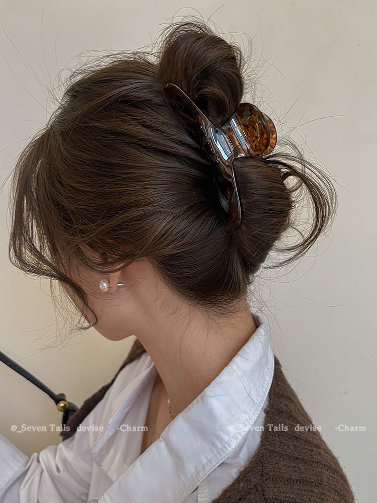 Lettering Acrylic Claw Hair