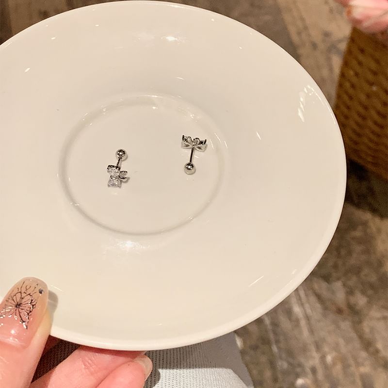 Bow Rhinestone Stud Ear