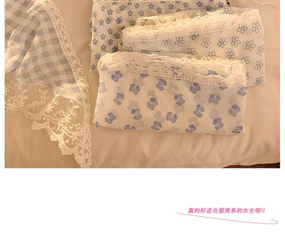 Triangle Plaid Trim Lace Designs) (Various Head Scarf