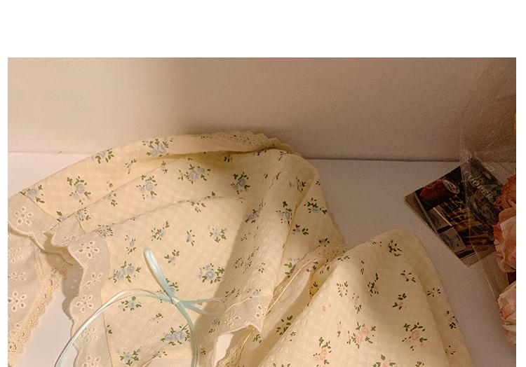 (Various Trim Floral Bandana Scrunchie Designs) / Lace