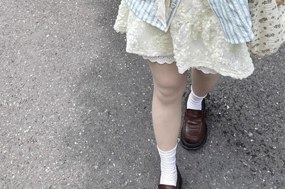 Short-Sleeve Striped Shirt / High Rise Lace Mini A-Line Skirt