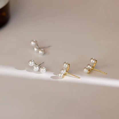 Pearl Faux Stud Earring