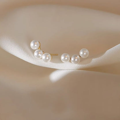 Pearl Faux Stud Earring