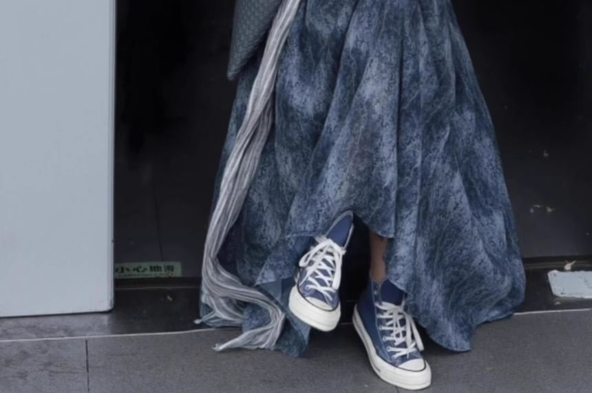 Cap-Sleeve Crew Neck Plain Tee / High Waist Tie Dye Maxi A-Line Skirt / Belt / Set