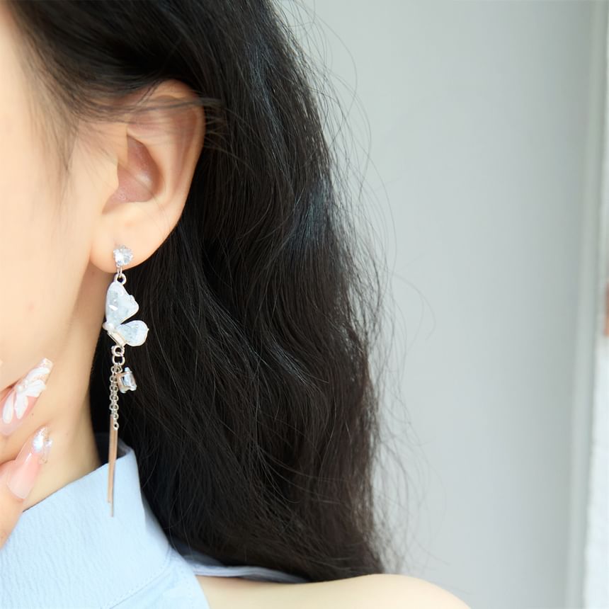 On Butterfly Drop Earring Clip /