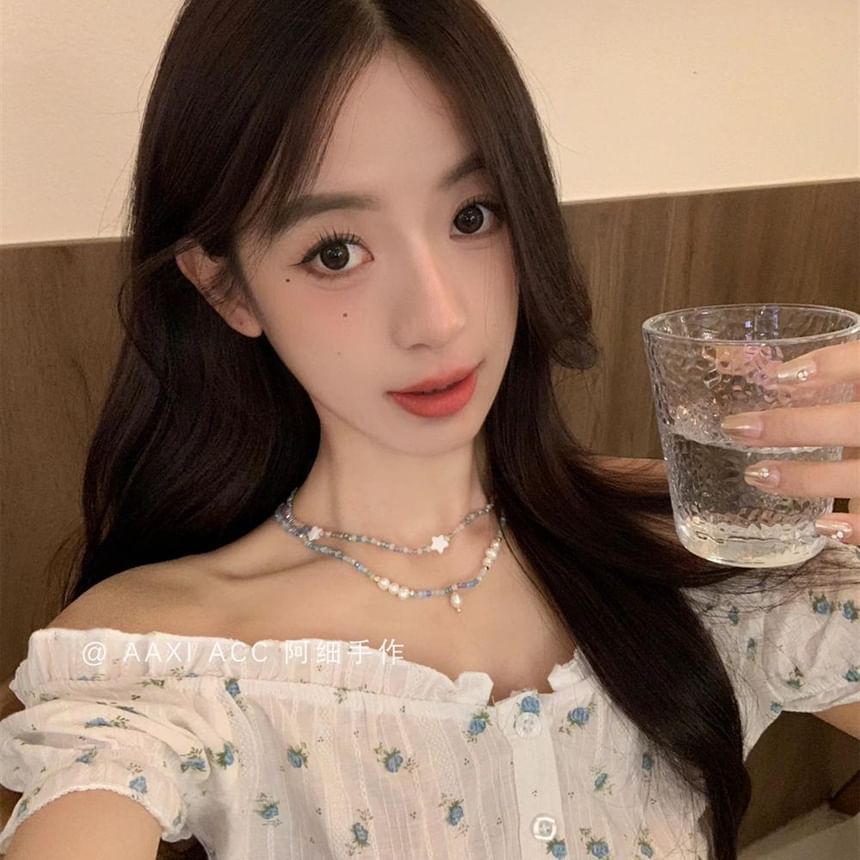 Pearl Faux Beaded Necklace / Star