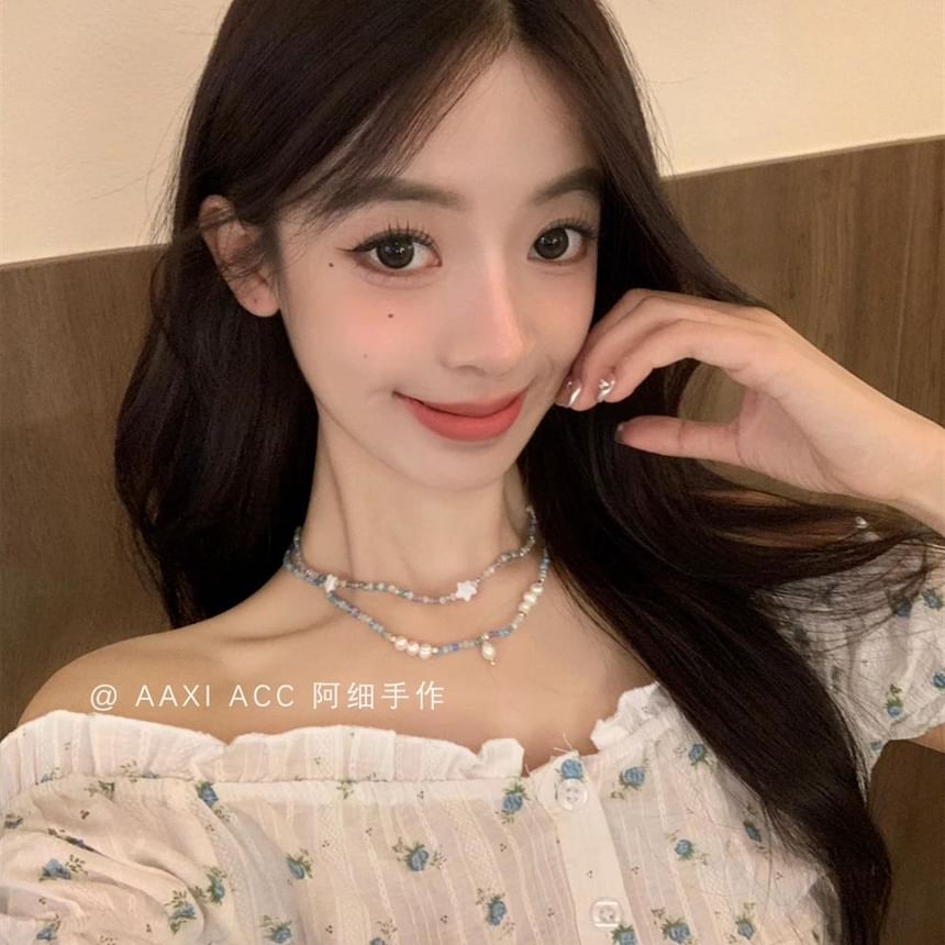 Pearl Faux Beaded Necklace / Star