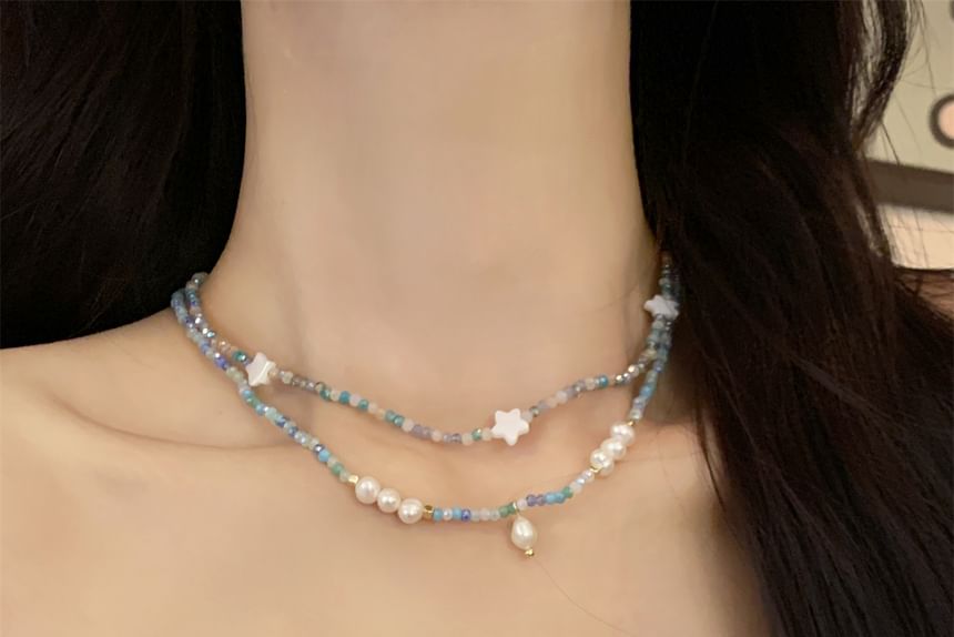 Pearl Faux Beaded Necklace / Star