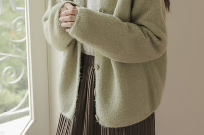 Crew Neck Button-Up Crop Cardigan