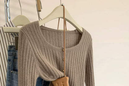 Scoop Neck Ribbed Button-Up Crop Cardigan
