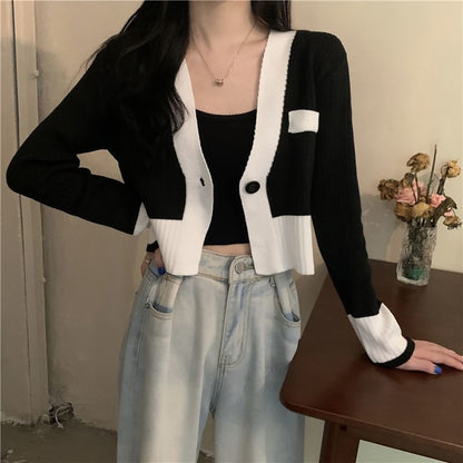 V-Neck Contrast Trim Button-Up Cardigan
