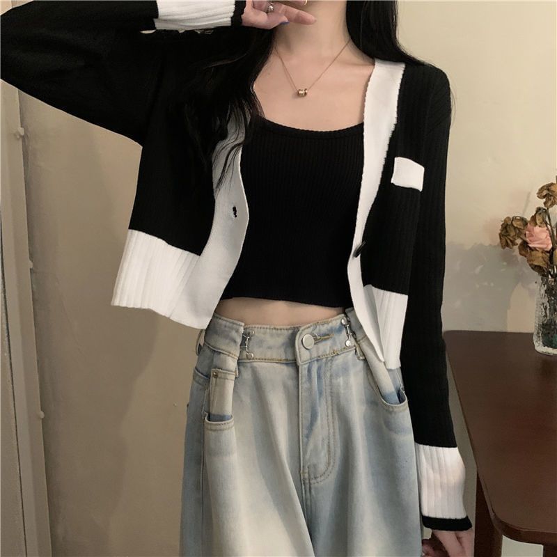 V-Neck Contrast Trim Button-Up Cardigan