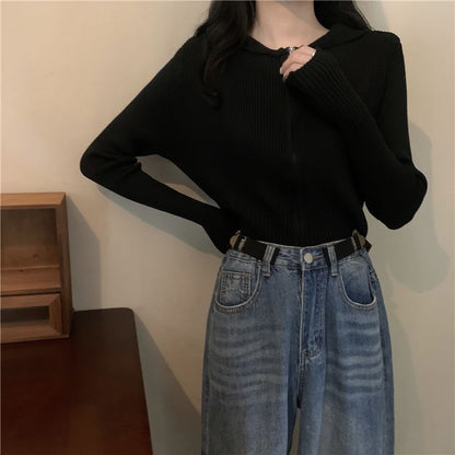 Striped V-Neck Cropped Knit Top