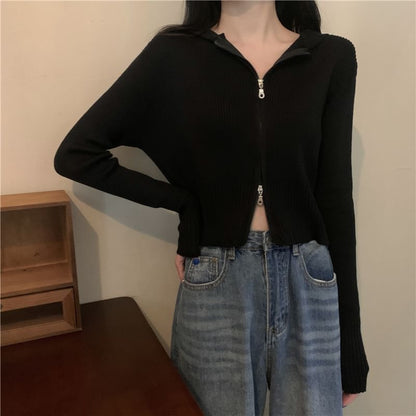 Striped V-Neck Cropped Knit Top