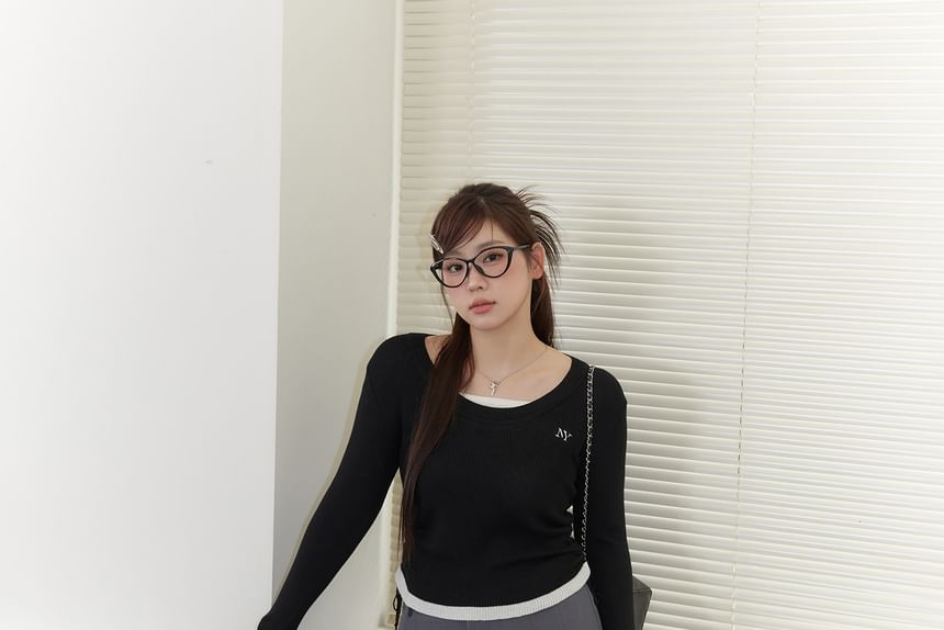 Plus Size Long-Sleeve Crew Neck Embroidered Ribbed Knit Top