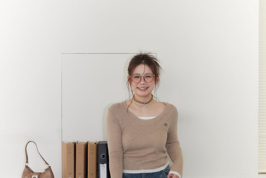 Plus Size Long-Sleeve Crew Neck Embroidered Ribbed Knit Top