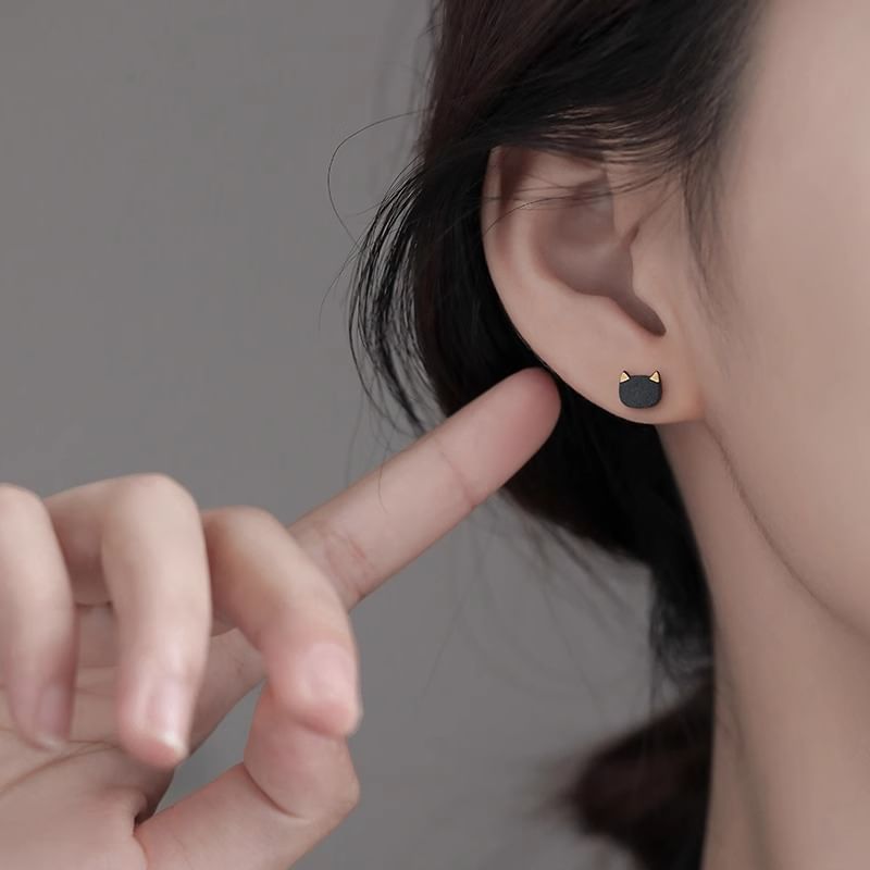 Earring Stud Cat Ceramic