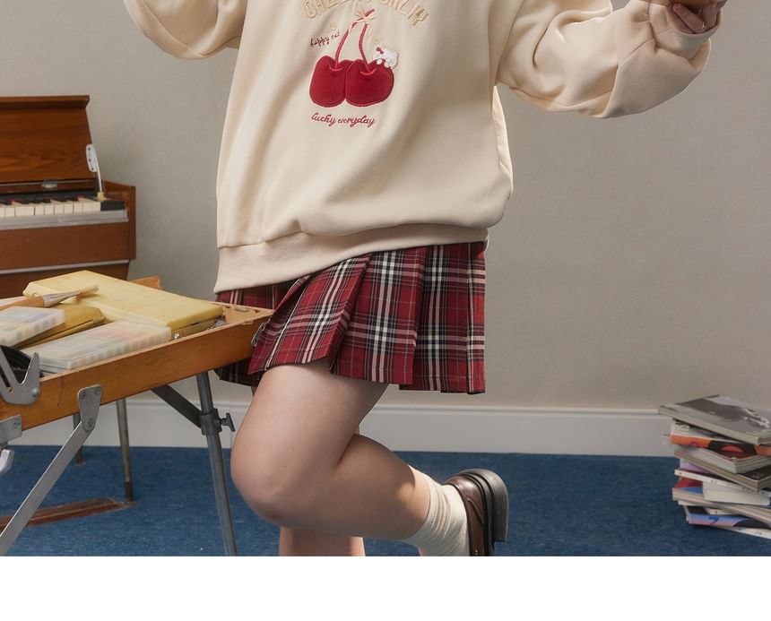 Plus Size High Waist Plaid Pleated Buckled Mini A-Line Skirt