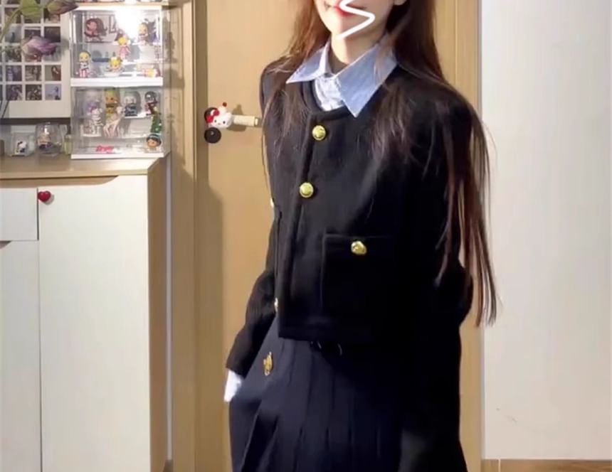 Long-Sleeve Collared Plain Shirt / Round Neck Plain Button Jacket