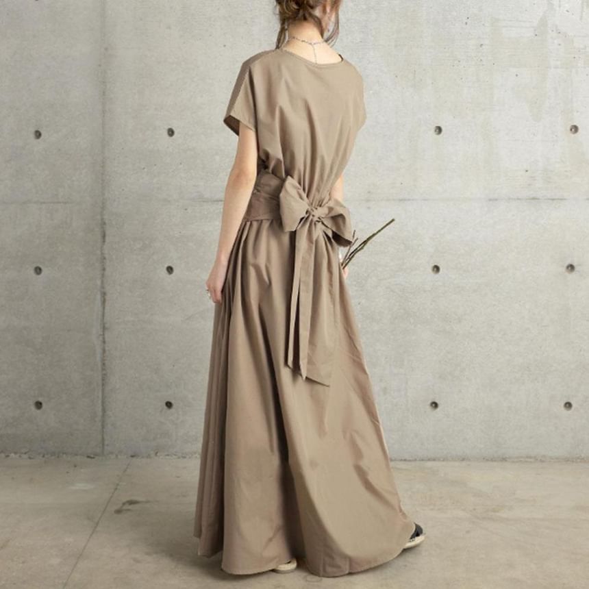 V-Neck Short Sleeve Plain A-Line Maxi Dress