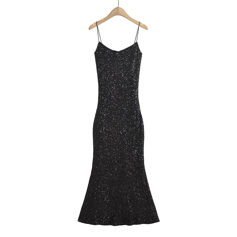 Spaghetti Strap Scoop Neck Glitter Slim-Fit Bodycon Maxi Dress