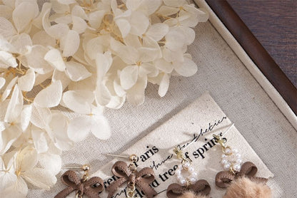 Drop Clip-On Pearl Faux / Earring Bow Pom