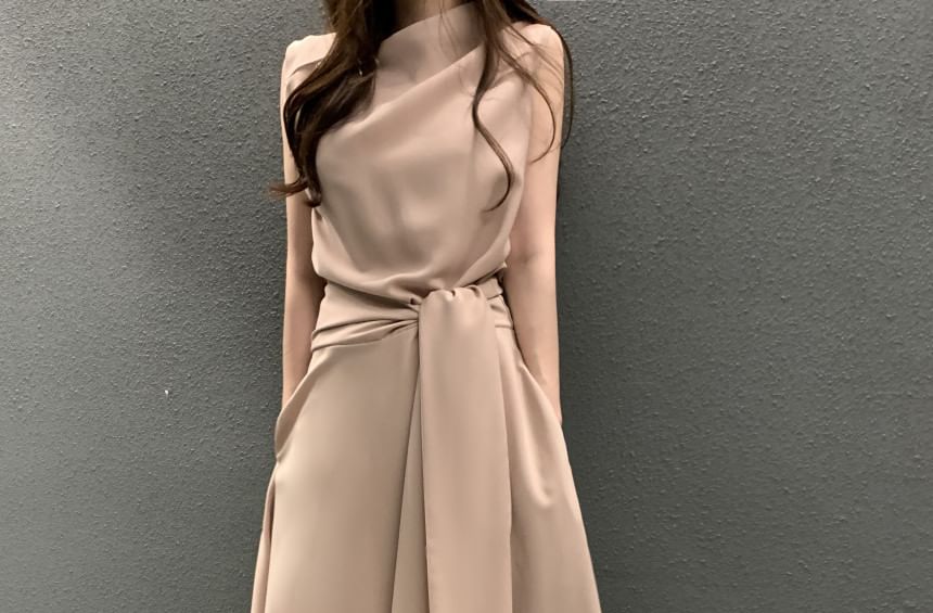 Mock Neck Sleeveless Slit Waist A-Line Maxi Dress