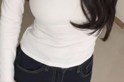 V-Neck Lace-Trimmed Simple Knit Tee