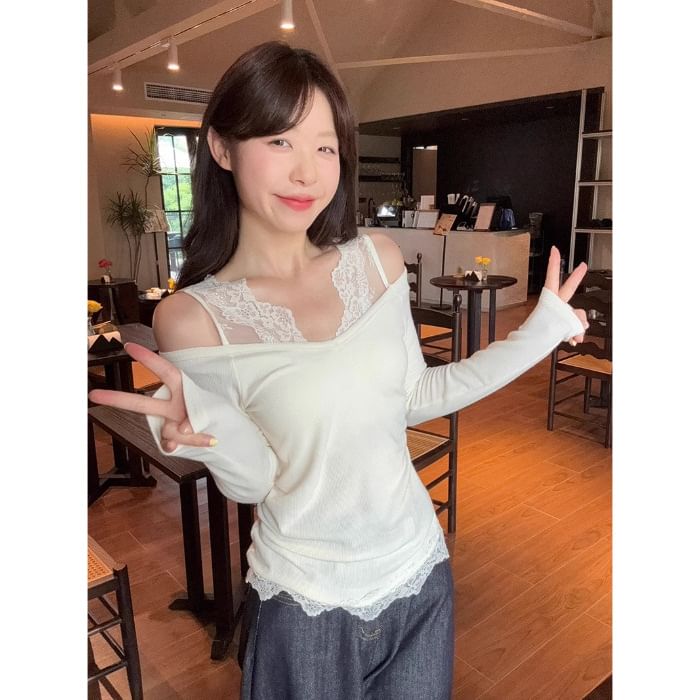 Mock Layered Lace Insert Fitted Long-Sleeve Top