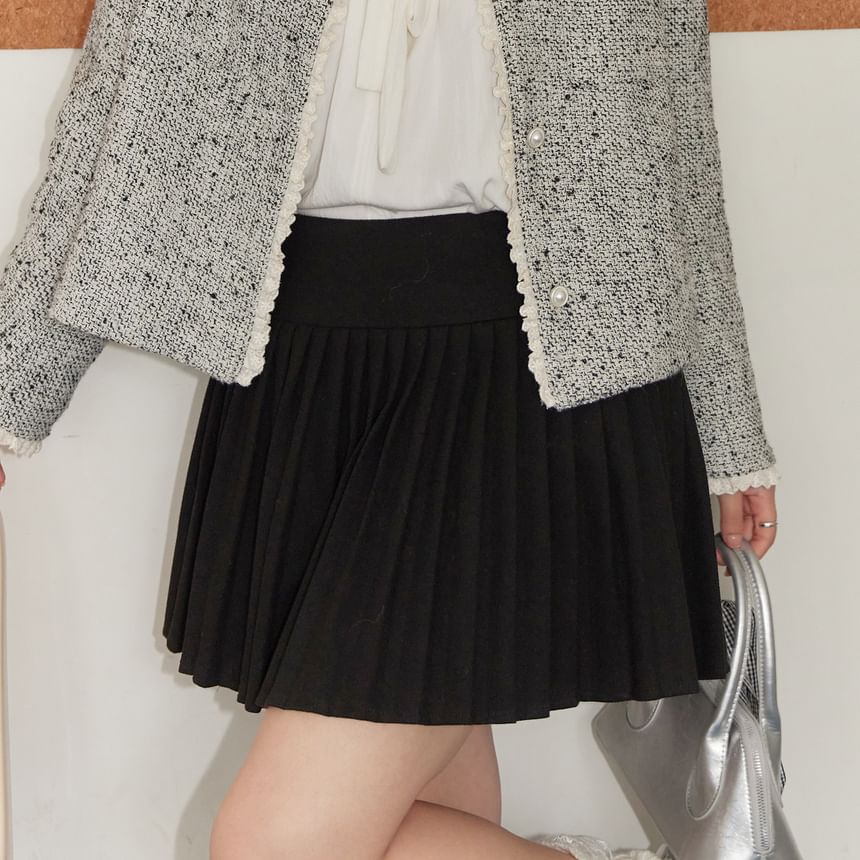 Plus Size High Waist Plain Accordion Pleated Mini A-Line Skirt