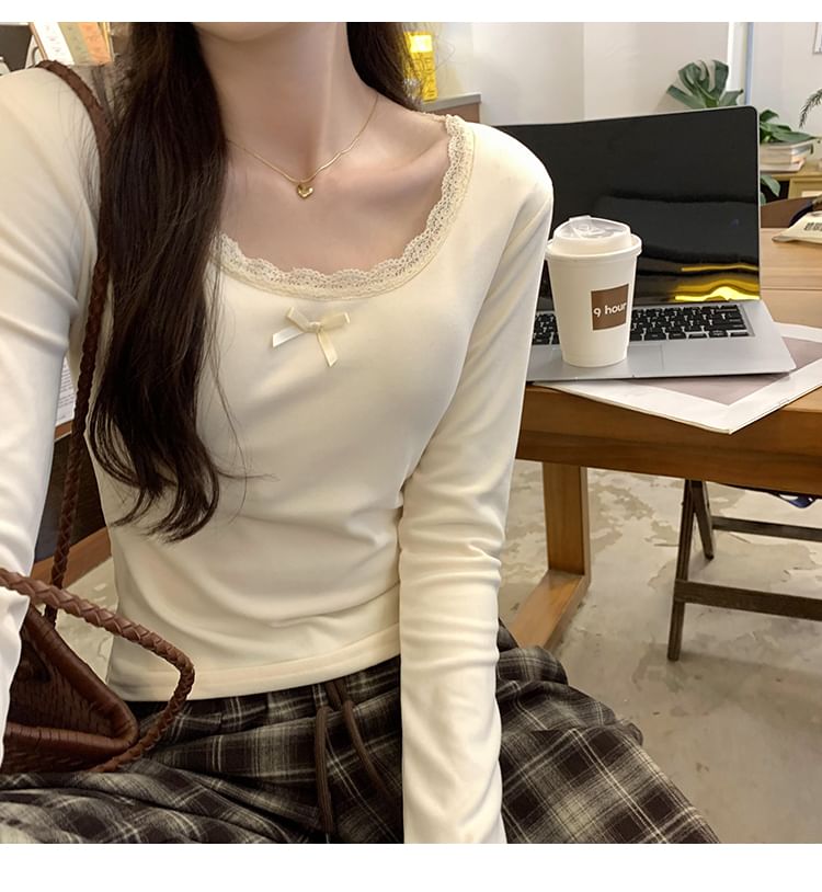 Scoop Neck Lace-Trim Long-Sleeve T-Shirt