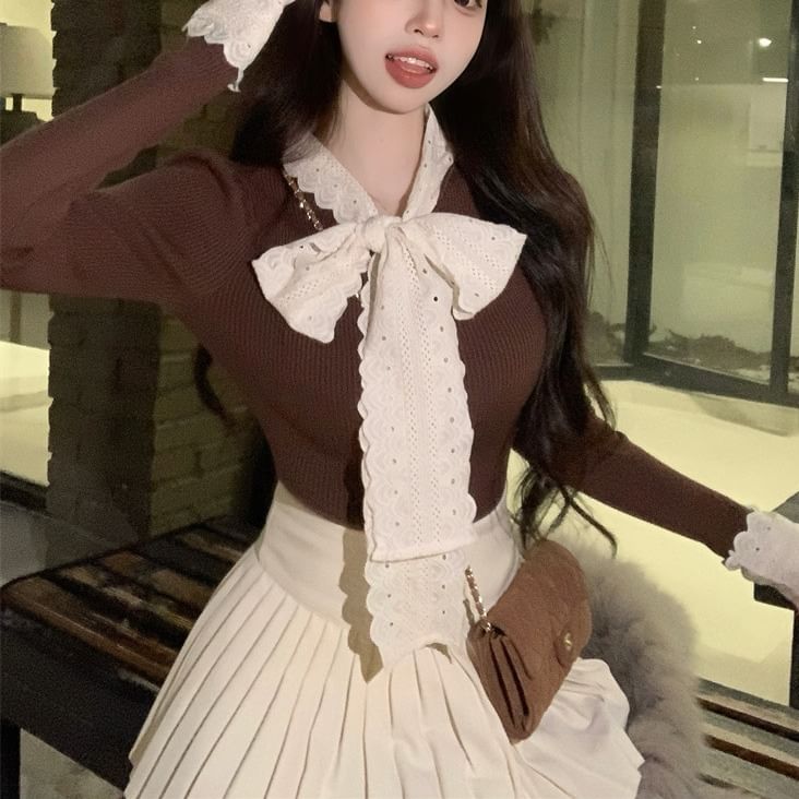 Tie-Front Lace Panel Fitted Long-Sleeve Knit Top