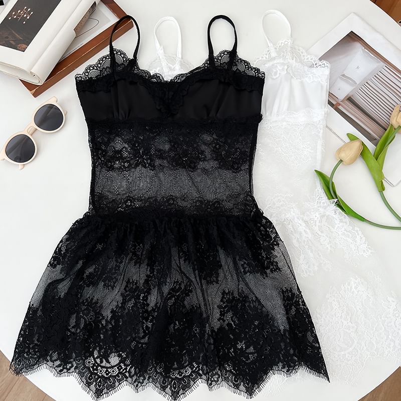 Flowy Spaghetti Strap Lace Top
