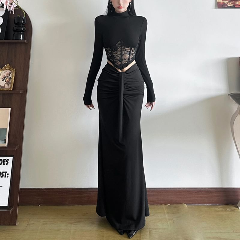 Fitted Mock Neck Lace Crop Top and Low-Rise Pencil Skirt Set