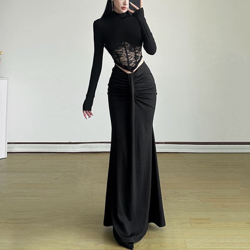 Fitted Mock Neck Lace Crop Top and Low-Rise Pencil Skirt Set