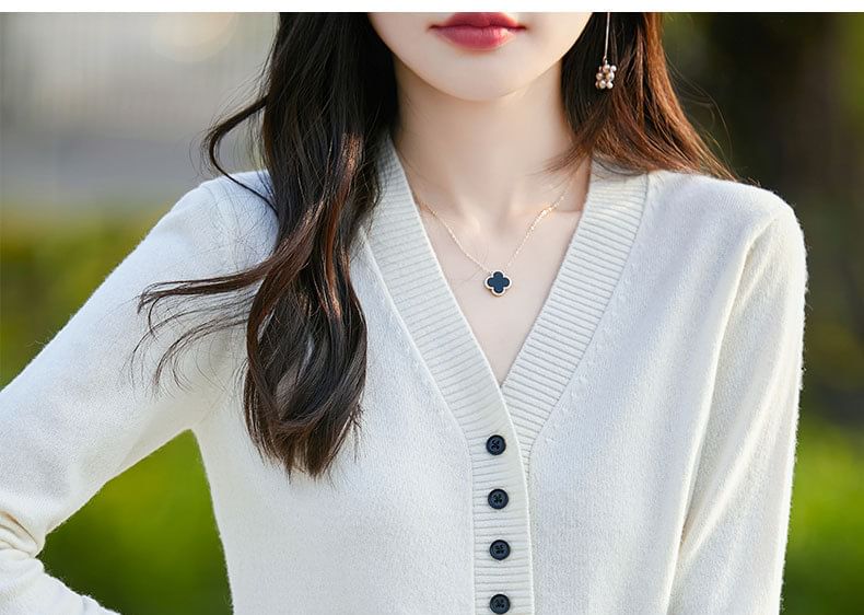 Ribbed V-Neck Cardigan