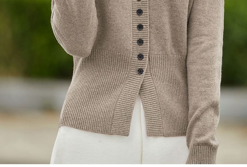 Ribbed V-Neck Cardigan