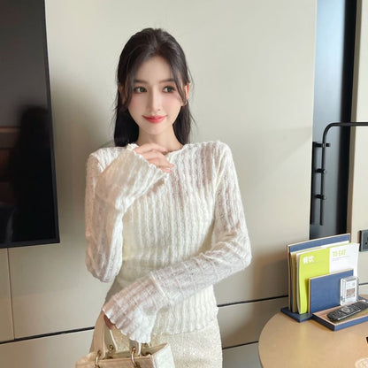 Round Neck Long-Sleeve Lace Top
