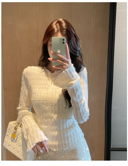 Round Neck Long-Sleeve Lace Top