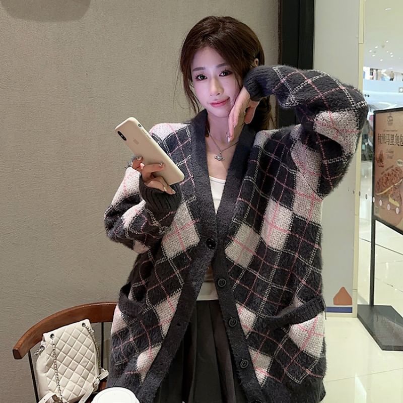 V-Neck Argyle Oversized Cardigan
